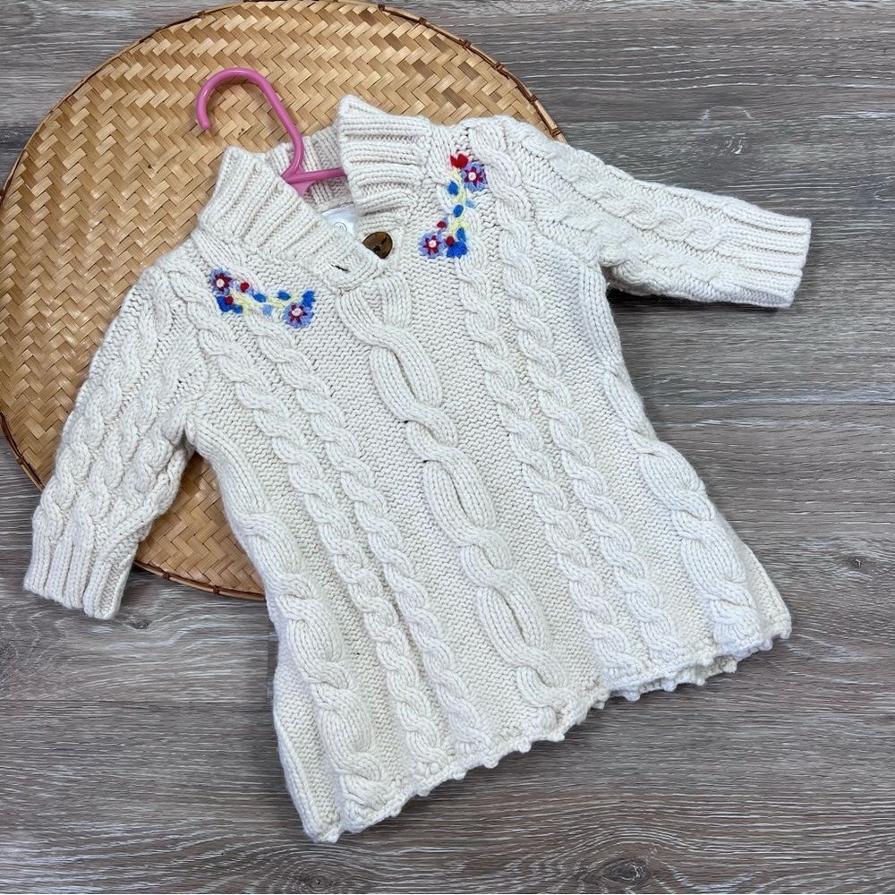 Hanna Andersson embroidered‎ knit sweater dress